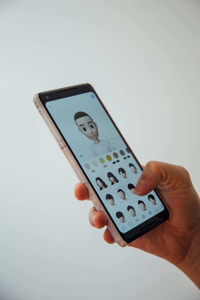 Cómo usar emojis interactivos en Telegram Cómo usar emojis interactivos en Telegram