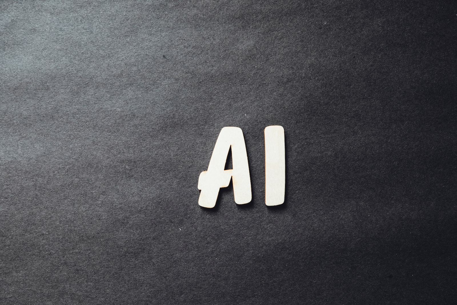 ITOps: Automatización Vs Humanos ITOps: Automatización Vs Humanos